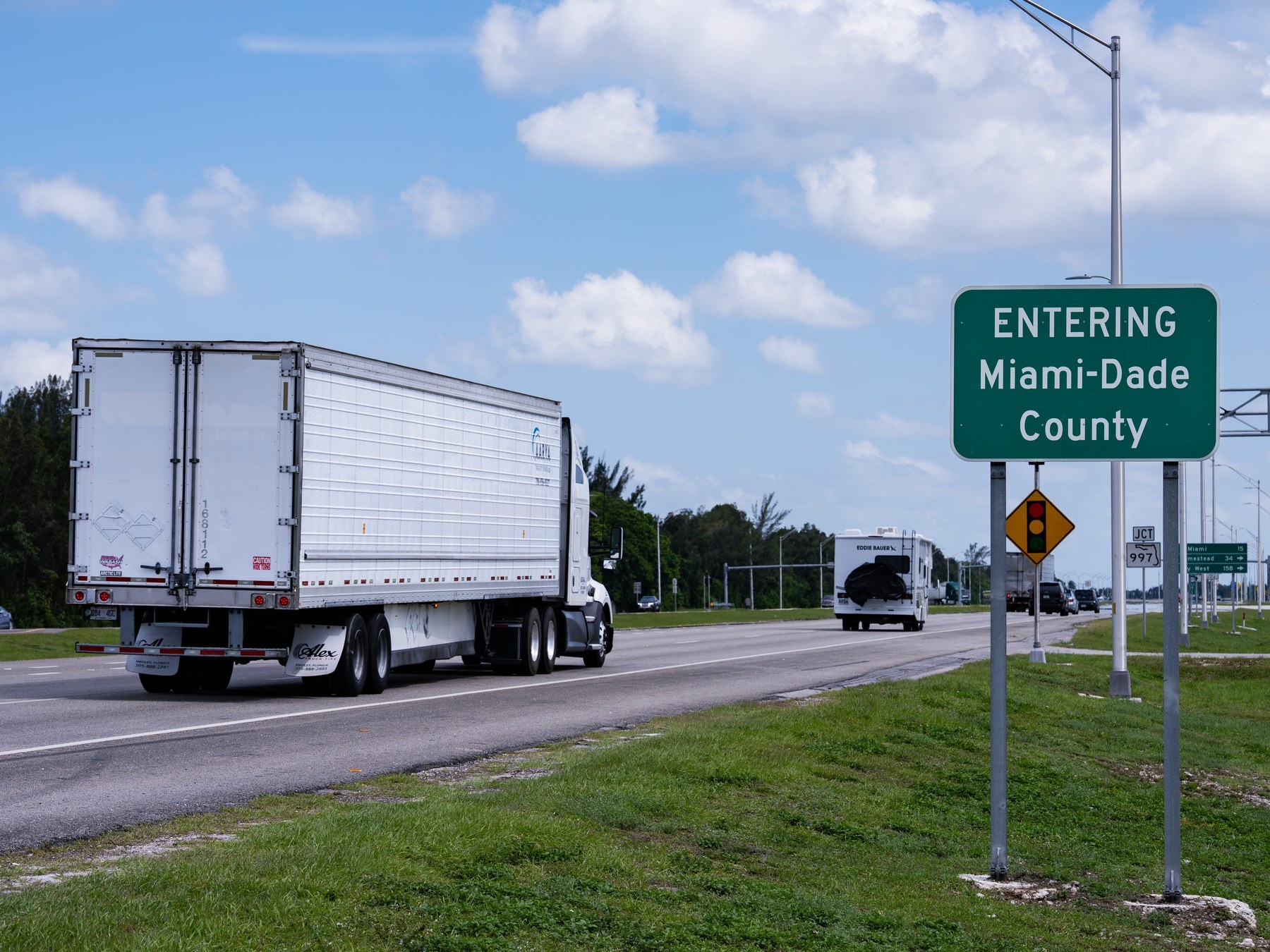 Truck entering Miami-Dade County on a freight corridor